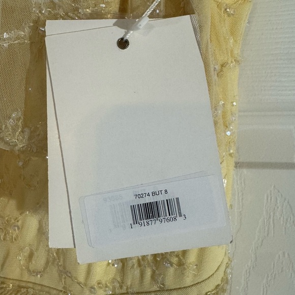 Mac Duggal 70274 Plunging Back Floral Sequin Dress NWT Size 8 - Picture 6 of 8